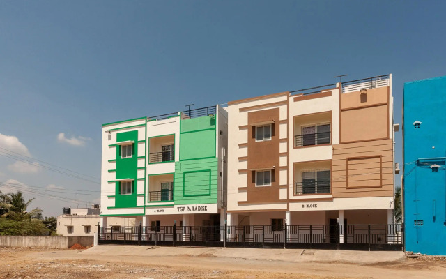 OYO 28658 The Swarg Residence