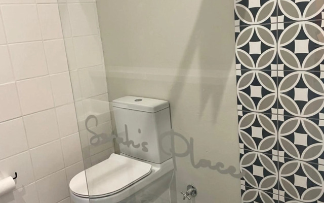 Sarah's Place- Manor House