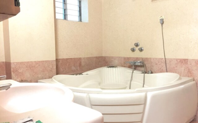 Maya Service Apt