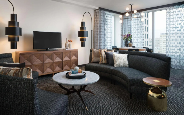 The Troubadour Hotel New Orleans