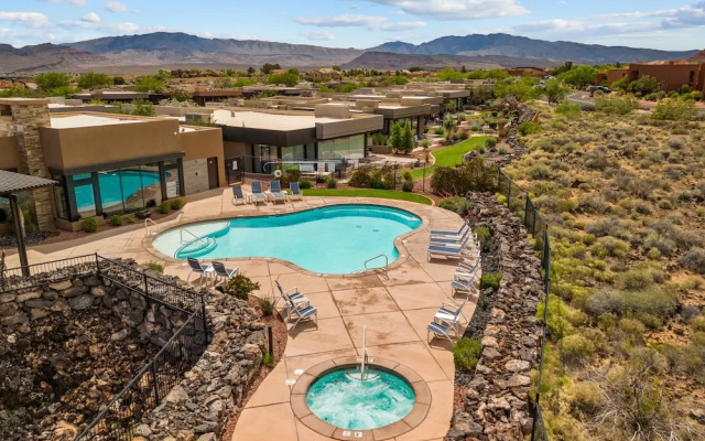 The Yucca Flower #11 3 Bedroom Home