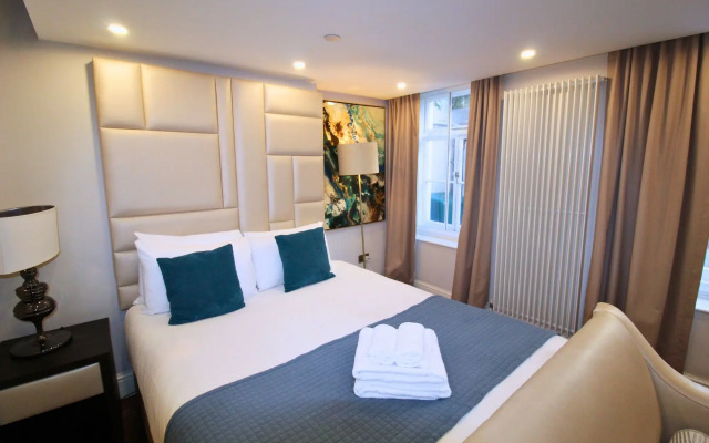 Baker Street by Viridian Apartments