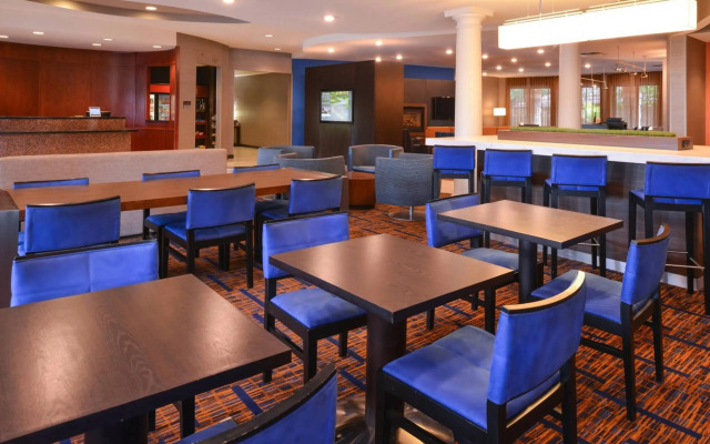Courtyard by Marriott Pittsburgh Monroeville