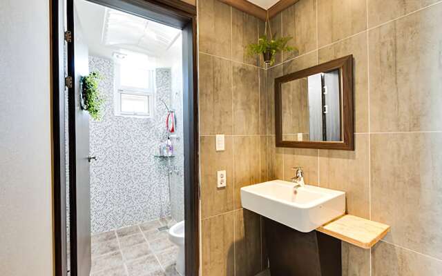 Buan Solei View Spa Pension
