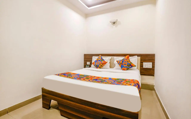 OYO 1166 Hotel Accore Inn