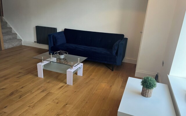City Centre 1 Bed Sleeps 4 H5