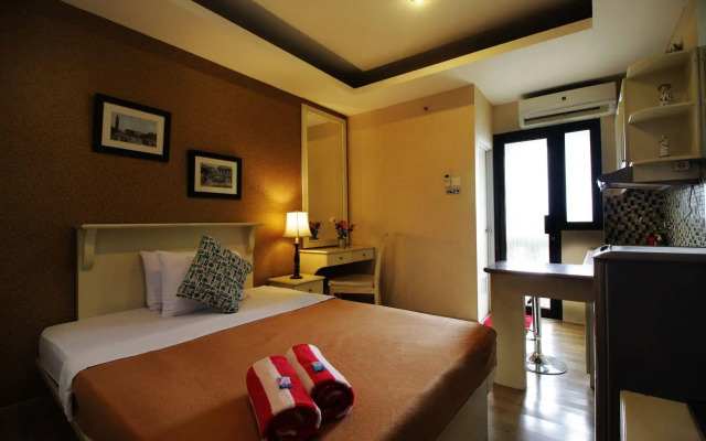 The London Living Apartment at Kebagusan City