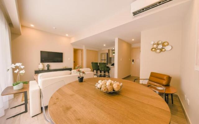 Fully Serviced Apartment at Regatta Living II - 703
