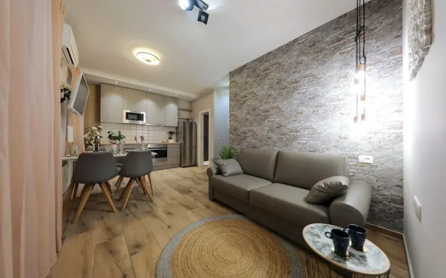 Aldo Apartments Center