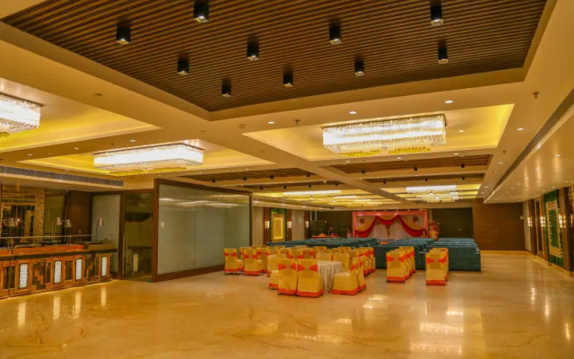 Four Leaf Hotel, Kasganj