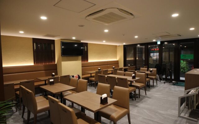 Hop Inn Kyoto Shijo Omiya
