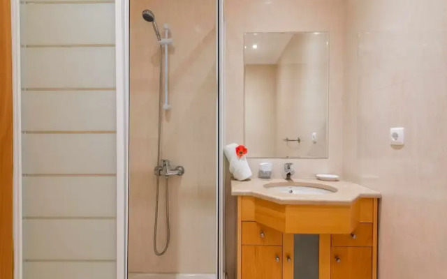 Balaia Residence 2 Bedroom Penthouse With Pool