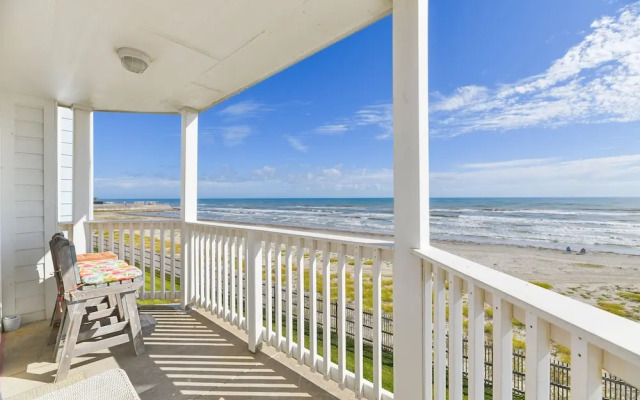 Seascape 2211 2 Bedroom Condo by RedAwning