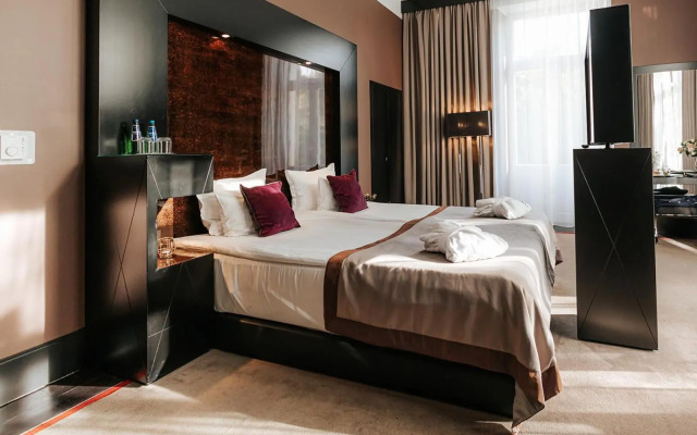 Platinum Palace Boutique Hotel & SPA