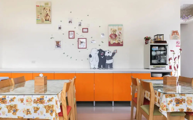 Bear In Love with Jenny B&B