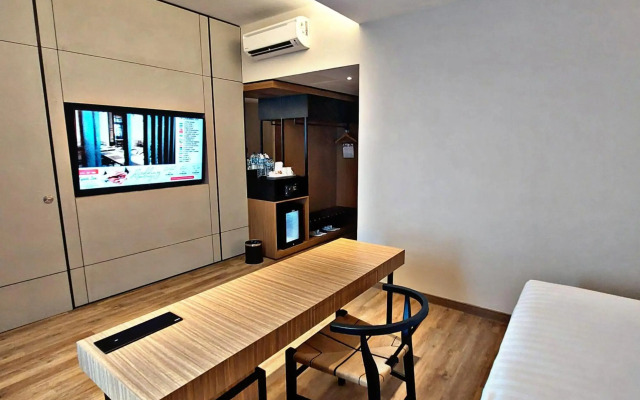 Grand Zuri Pekanbaru