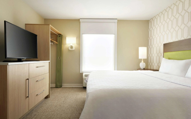 Home2 Suites by Hilton Milwaukee Brookfield