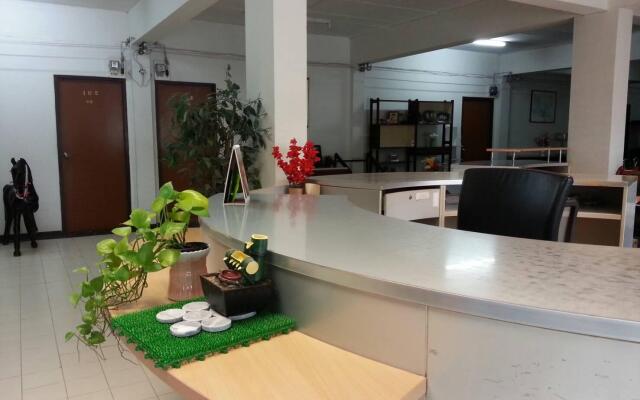 Freesia Guesthouse Suvarnabhumi