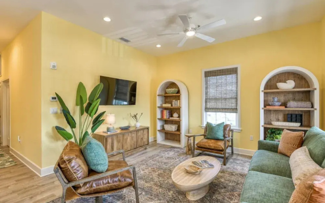 61 Spanish St. Unit A