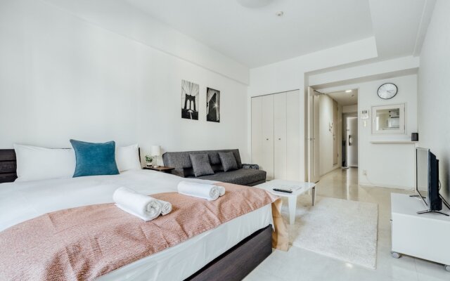 Celeb Court Umeda AFP Apartment