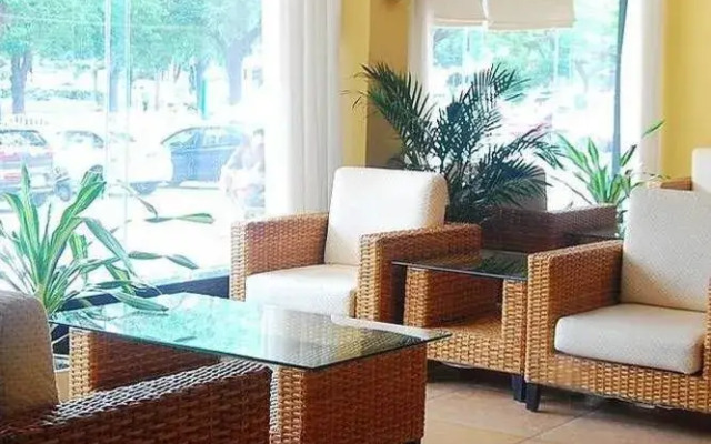 Boutique Holiday Hotel (Beihai Beibuwan Square)