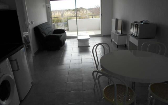 Appartement Le Grau-du-Roi, 2 pièces, 6 personnes - FR-1-250-198