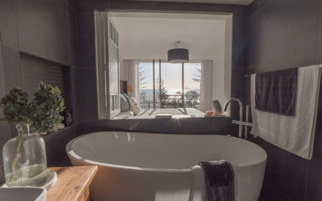 Ocean Views of Beautiful Burleigh Heads