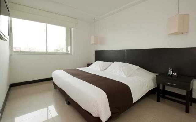 Atlantis Suites Travelers