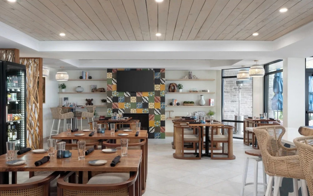 The Wave at Marblehead