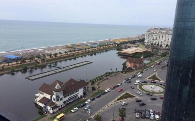 Sea&Mountain View Aparttments (Orbi City)