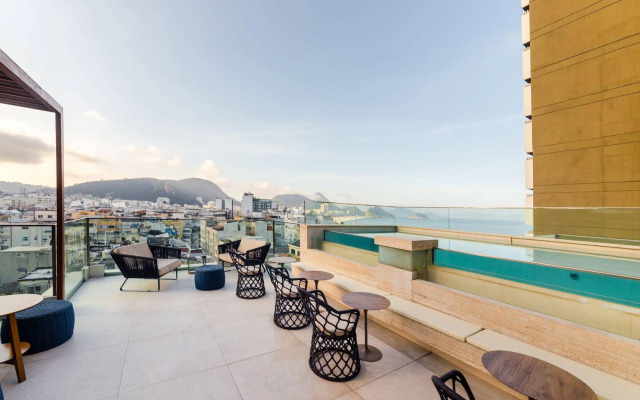 Ritz Copacabana Hotel