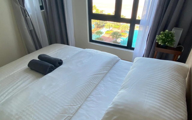 Isix Seaview 2R2B at Timurbay Pantai Balok Kuantan Pahang