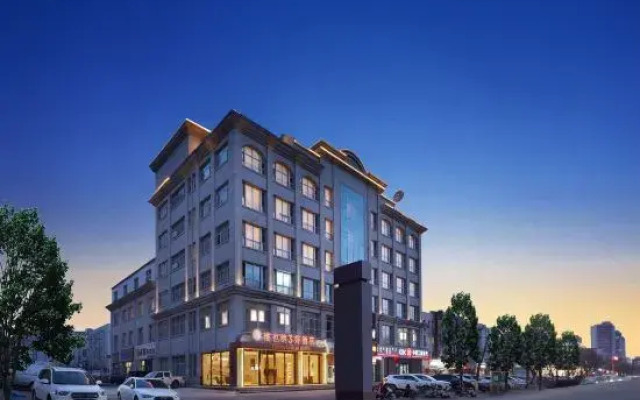 Vienna 3 Best Hotel (Wuhai Haibowan District Renmin Square)