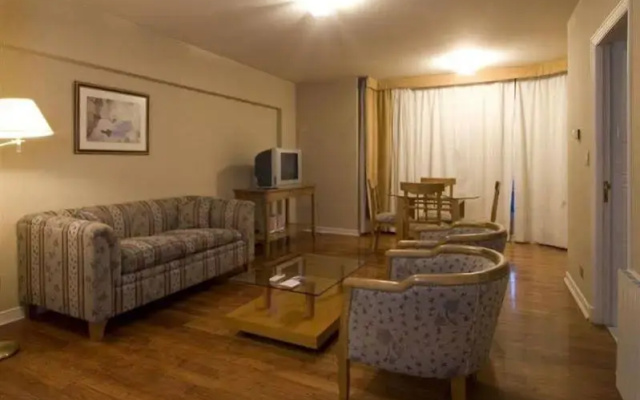 San Suites Mitre
