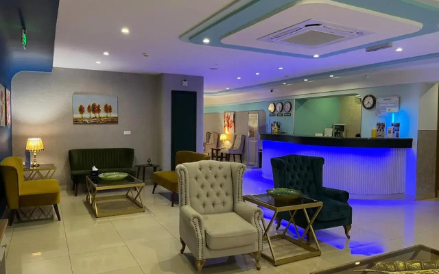 Aquavista Hotel & Suites