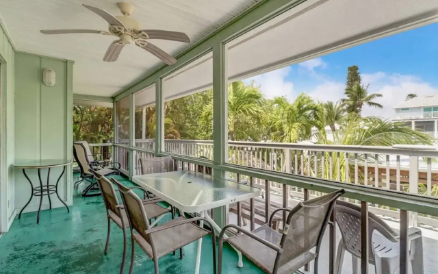 1335 Santos Rd-upstairs Unit