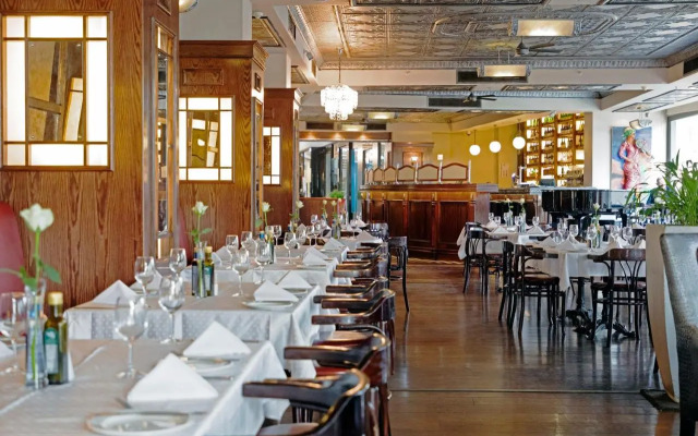 DaVinci Suites