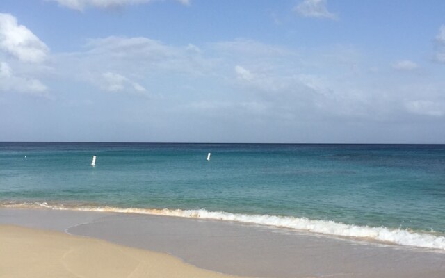 Glitter Bay Suites