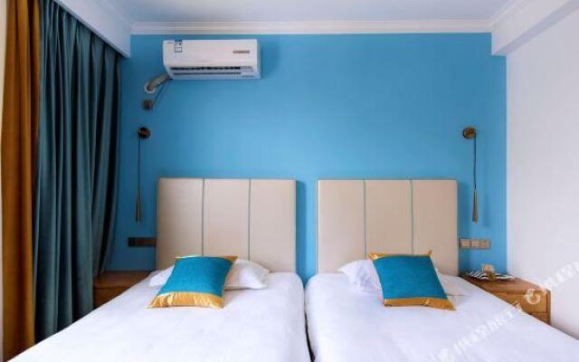 Xiangqingshe Hostel