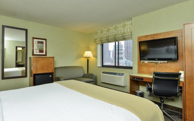 Holiday Inn Express New York - Manhattan West Side, an IHG Hotel