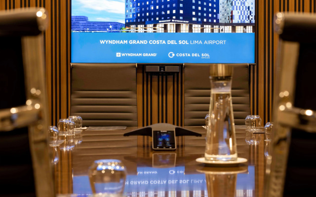 Wyndham Grand Costa Del Sol Lima Airport