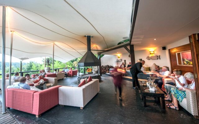 Hog Hollow Country Lodge