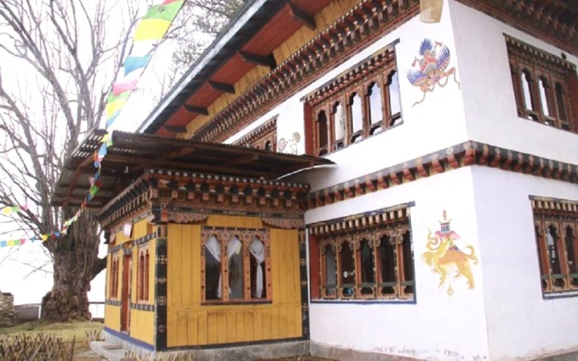 Thegchen Phodrang Lodge