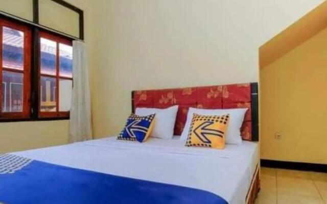 The Ellen Hotel by ecommerceloka