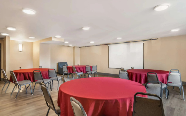 Comfort Inn Charlotte Airport Uptown