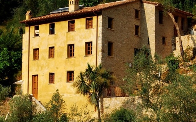 Almora Bed & Breakfast