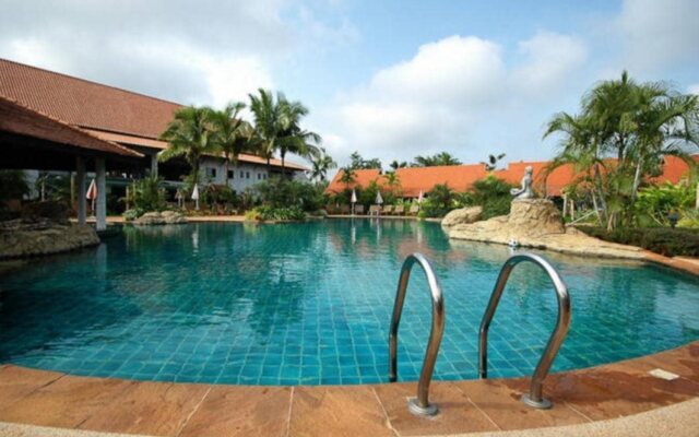 Golden Pine Resort