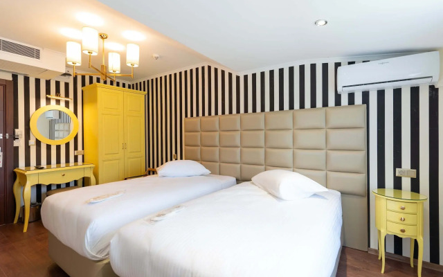 Motali Life Hotel