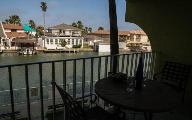 WindWater Hotel and Marina