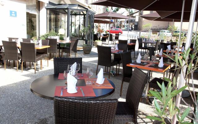 Hôtel des Voyageurs